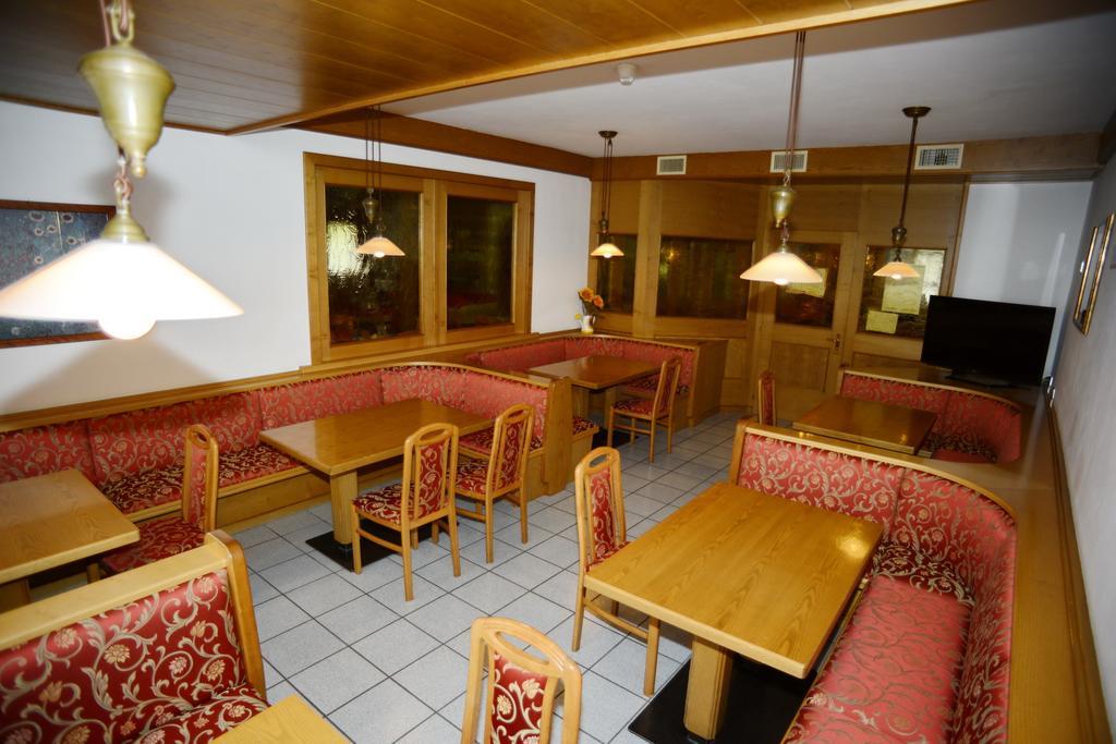 Hotel Canada アンダロ エクステリア 写真